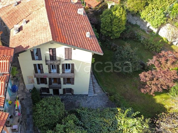 appartamento in vendita a Verbania in zona Intra