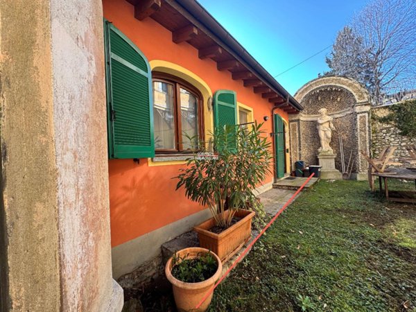 appartamento in vendita a Verbania in zona Intra