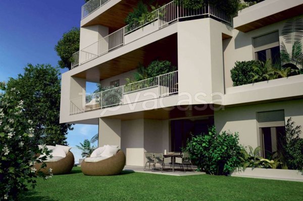 appartamento in vendita a Verbania in zona Intra