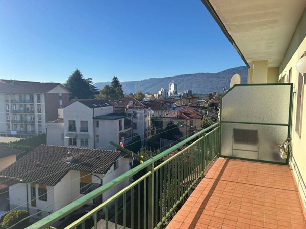 appartamento in vendita a Verbania in zona Intra