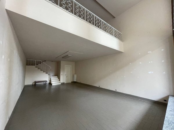 appartamento in vendita a Verbania in zona Pallanza
