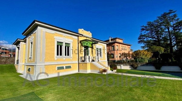 casa indipendente in vendita a Verbania in zona Intra