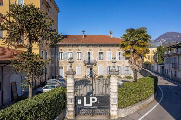 casa indipendente in vendita a Verbania in zona Intra