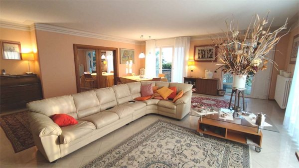 casa indipendente in vendita a Verbania in zona Biganzolo
