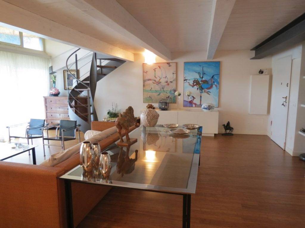 appartamento in vendita a Verbania in zona Pallanza