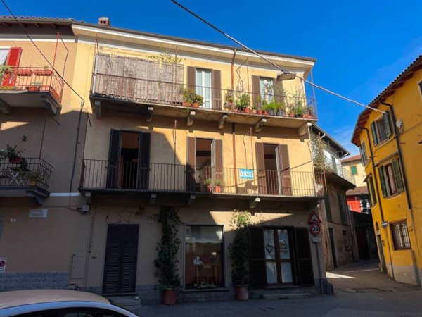appartamento in vendita a Verbania in zona Pallanza