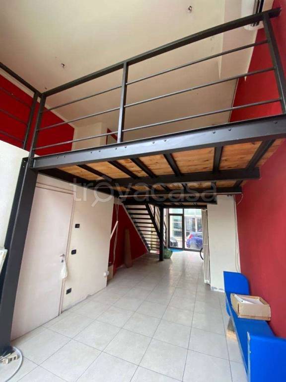 appartamento in vendita a Verbania in zona Intra
