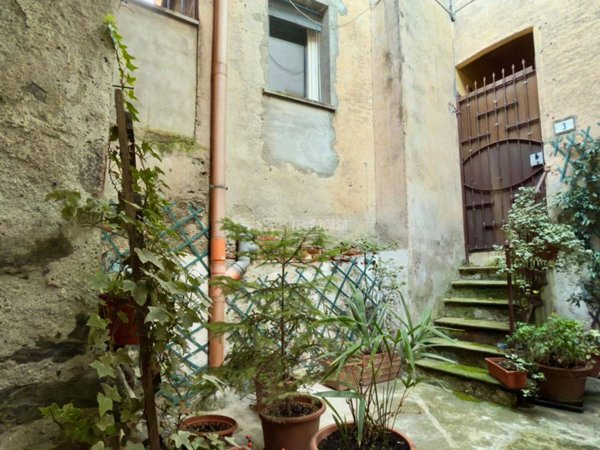 appartamento in vendita a Verbania in zona Trobaso