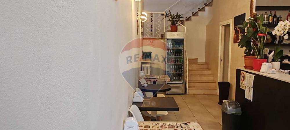 negozio in vendita a Verbania in zona Pallanza