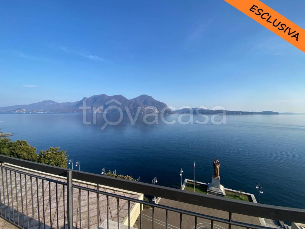 appartamento in vendita a Verbania in zona Intra