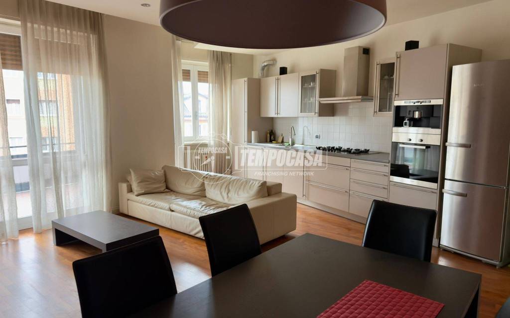 appartamento in vendita a Verbania in zona Intra