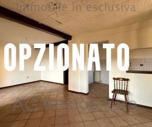 appartamento in vendita a Verbania in zona Intra