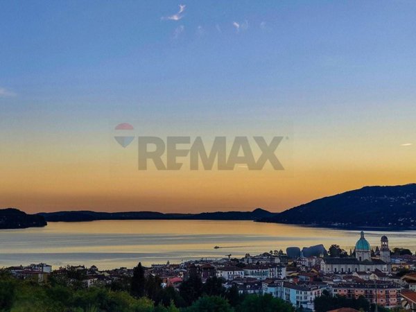 casa indipendente in vendita a Verbania in zona Zoverallo