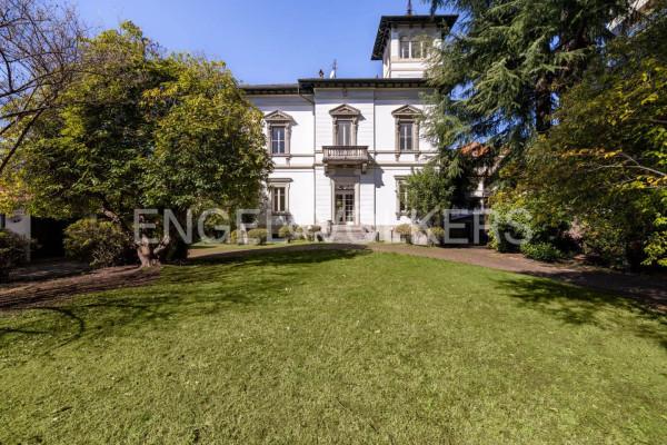 casa indipendente in vendita a Verbania in zona Pallanza