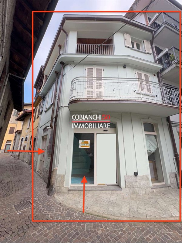 casa indipendente in vendita a Verbania in zona Intra