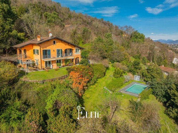 casa indipendente in vendita a Verbania in zona Monterosso