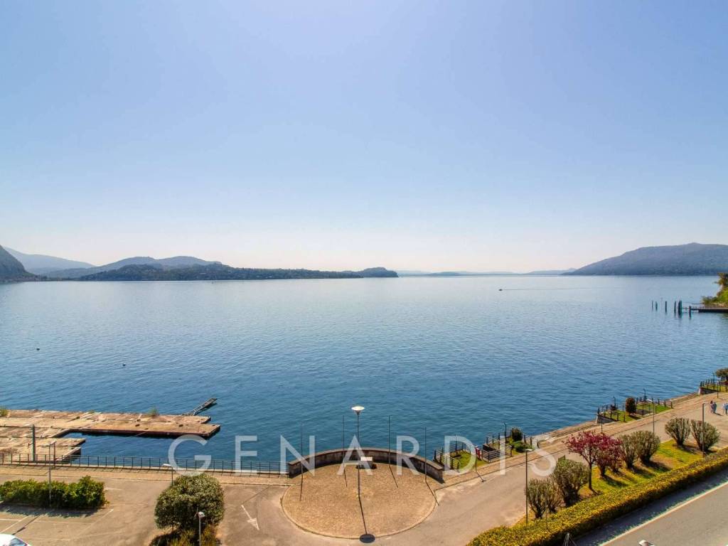 appartamento in vendita a Verbania in zona Sant'Anna