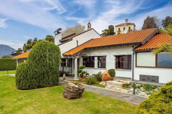 casa indipendente in vendita a Verbania in zona Intra