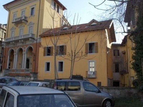 appartamento in vendita a Verbania in zona Pallanza