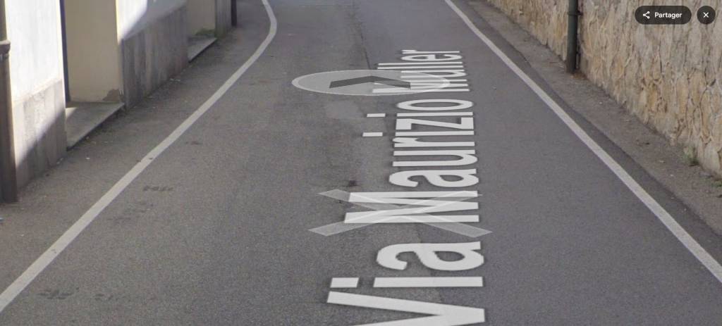 appartamento in vendita a Verbania in zona Intra
