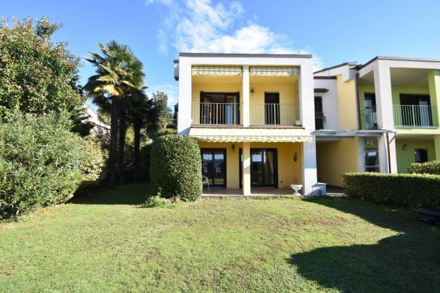 casa indipendente in vendita a Verbania in zona Intra