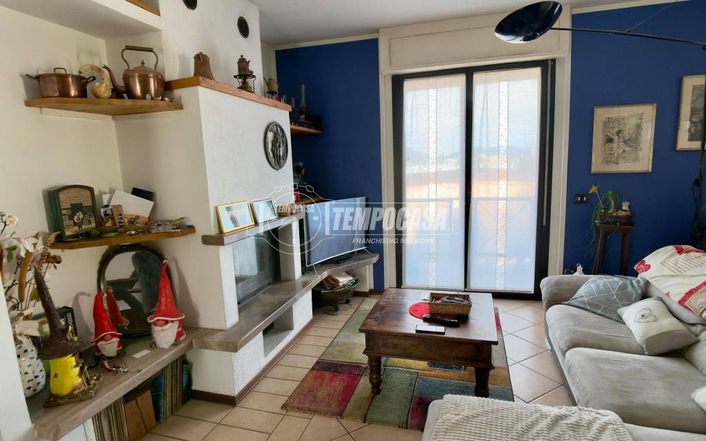 appartamento in vendita a Verbania in zona Intra