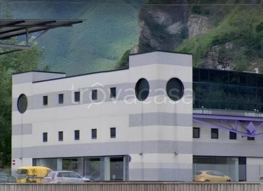 ufficio in vendita a Verbania