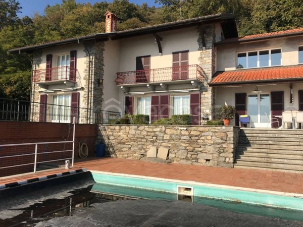 casa indipendente in vendita a Verbania