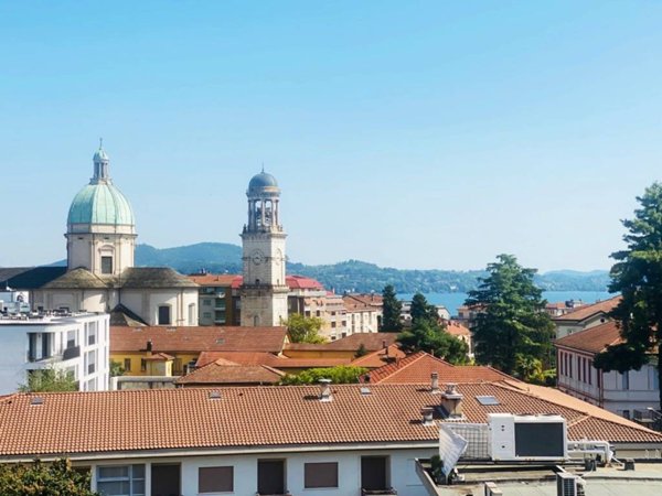 appartamento in vendita a Verbania in zona Intra