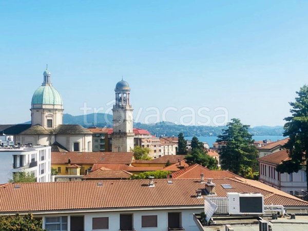 appartamento in vendita a Verbania in zona Intra
