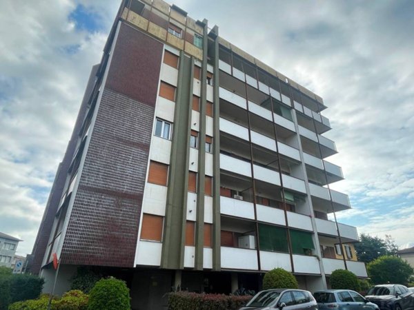 appartamento in vendita a Verbania in zona Pallanza