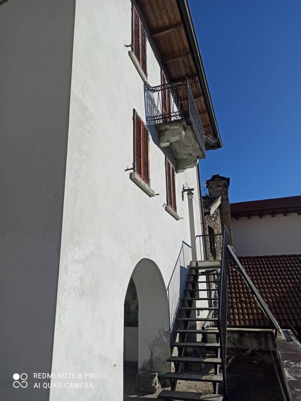 casa indipendente in vendita a Verbania