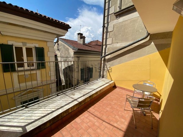 appartamento in vendita a Verbania in zona Pallanza