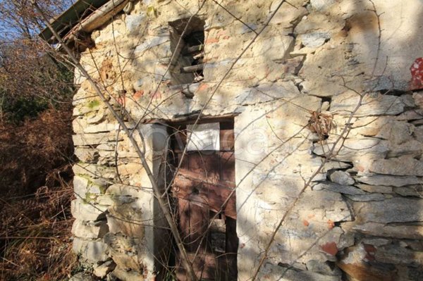 casa indipendente in vendita a Verbania