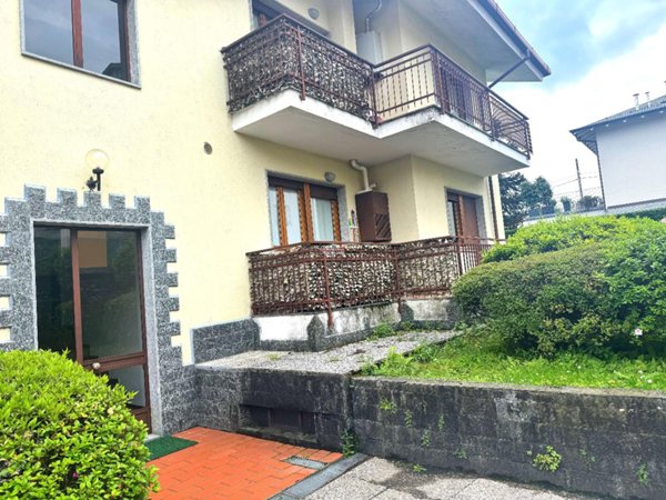 appartamento in vendita a Verbania in zona Intra