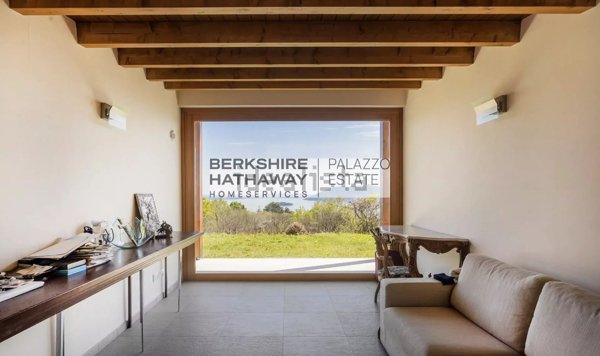 casa indipendente in vendita a Verbania in zona Fondotoce