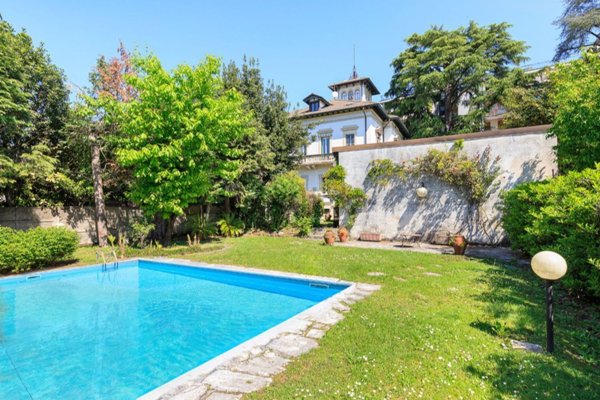 appartamento in vendita a Verbania in zona Pallanza