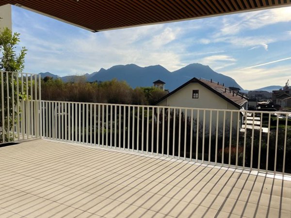 appartamento in vendita a Verbania in zona Intra