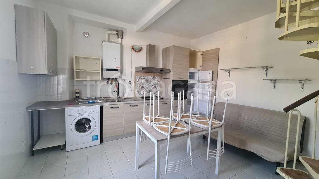 appartamento in vendita a Verbania in zona Intra