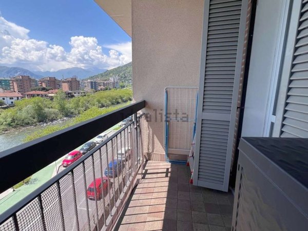 appartamento in vendita a Verbania in zona Intra