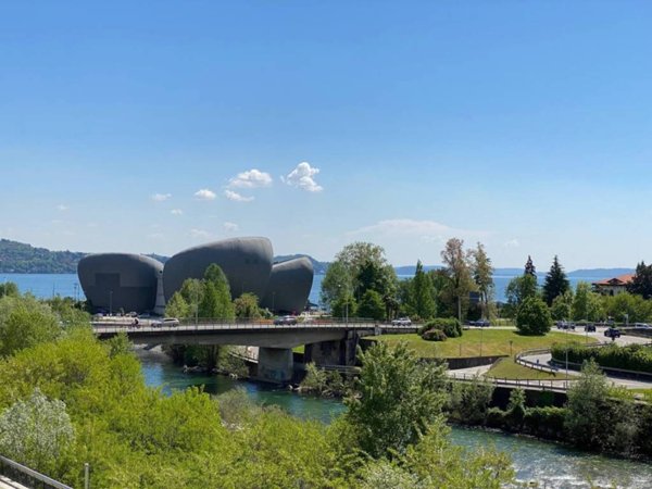 appartamento in vendita a Verbania in zona Intra