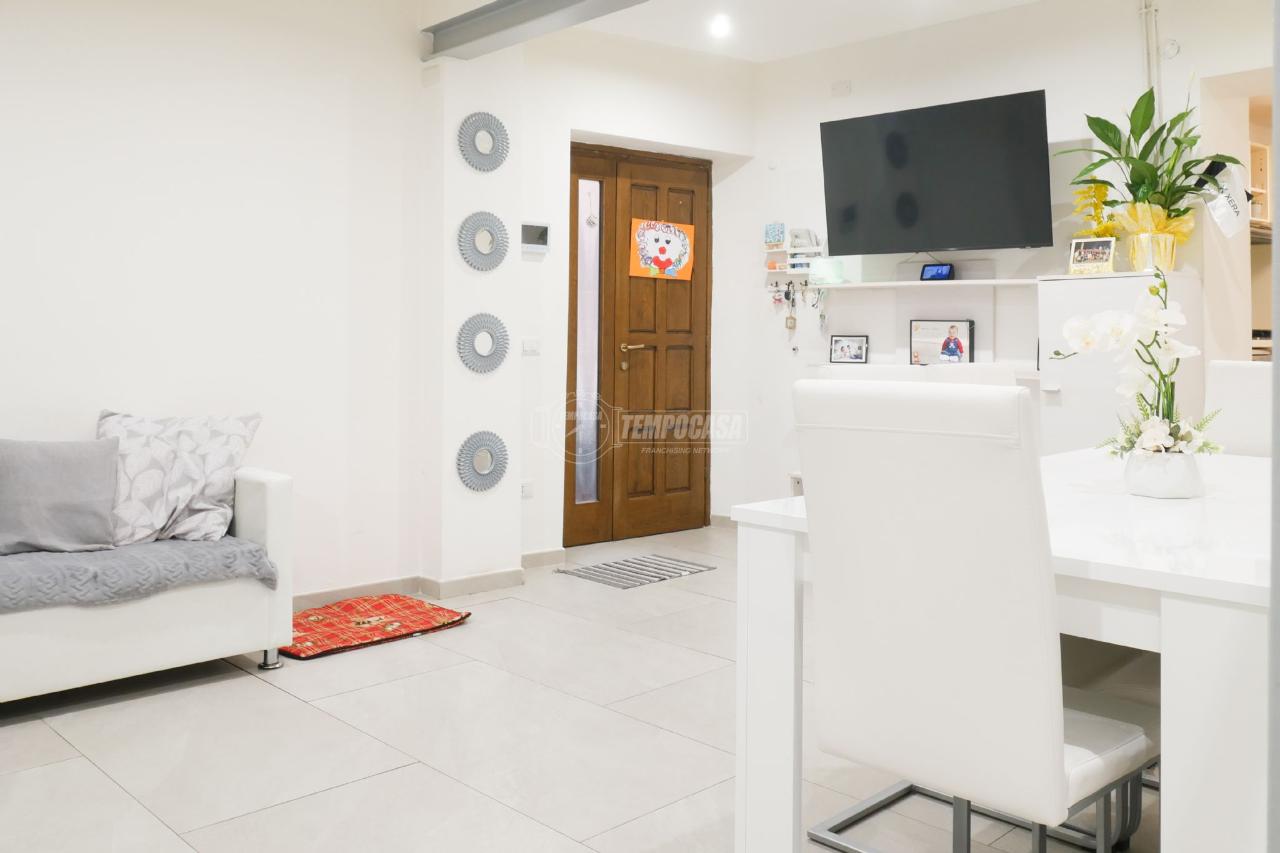 appartamento in vendita a Verbania in zona Trobaso