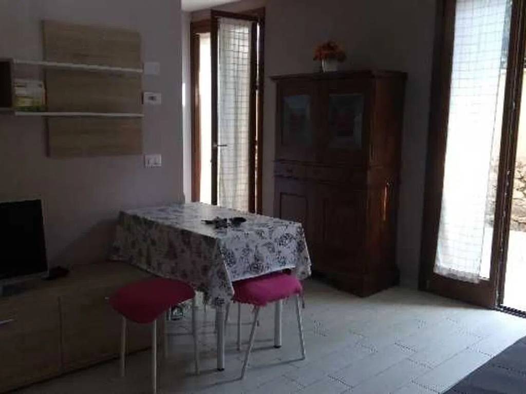 appartamento in vendita a Verbania in zona Intra