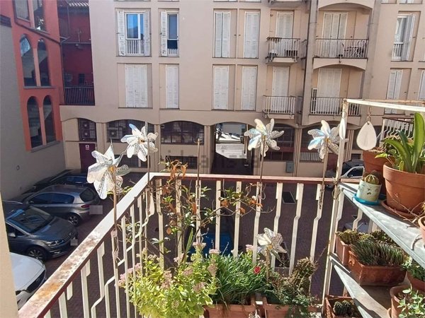 appartamento in vendita a Verbania in zona Intra