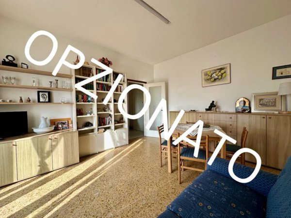 appartamento in vendita a Verbania in zona Intra