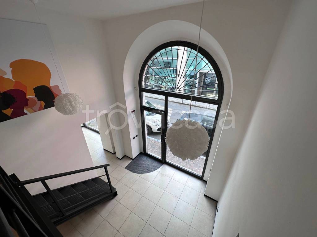appartamento in vendita a Verbania in zona Intra