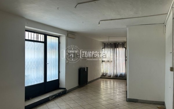 appartamento in vendita a Verbania in zona Intra