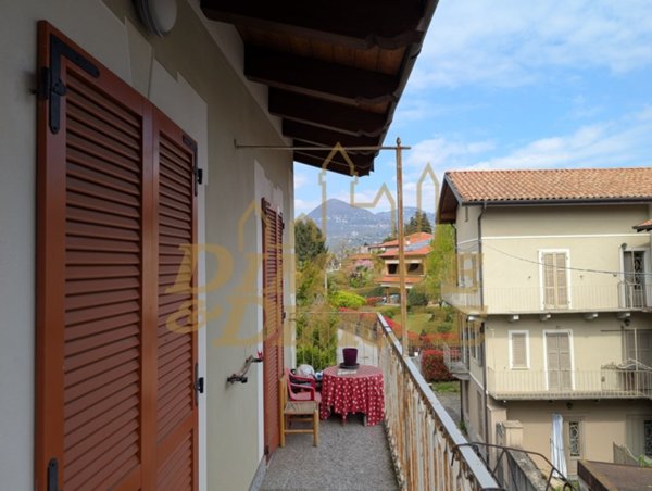 appartamento in vendita a Verbania in zona Castagnola