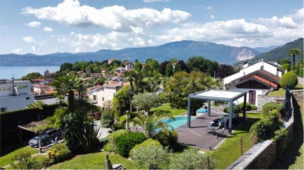 casa indipendente in vendita a Verbania in zona Intra