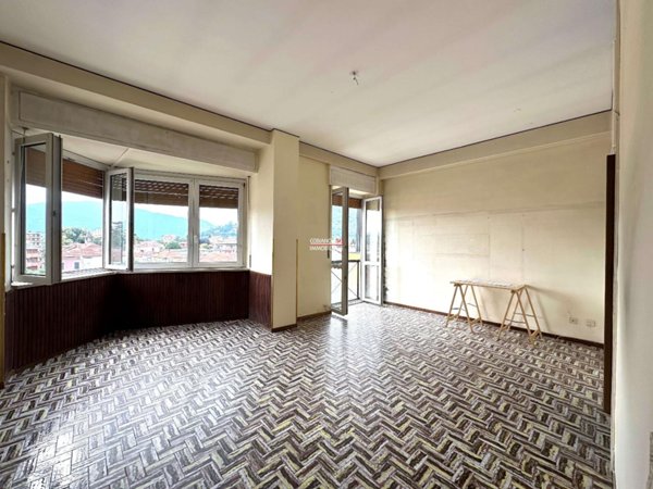 appartamento in vendita a Verbania in zona Intra